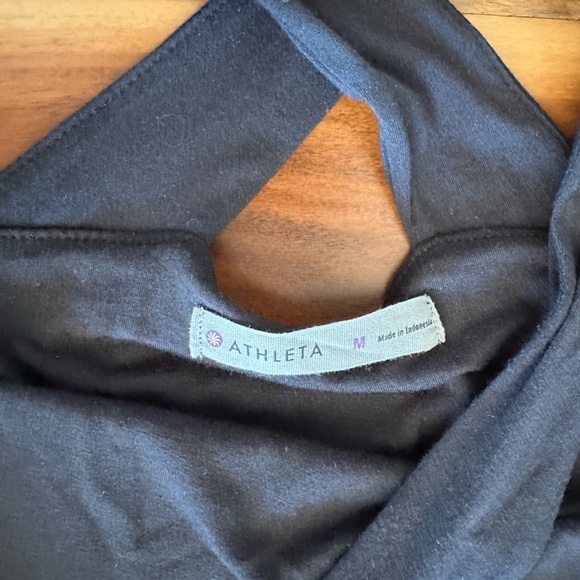 Athleta Getaway Cross Back Black and White Stripe Midi Dress size Medium - Picture 5 of 5